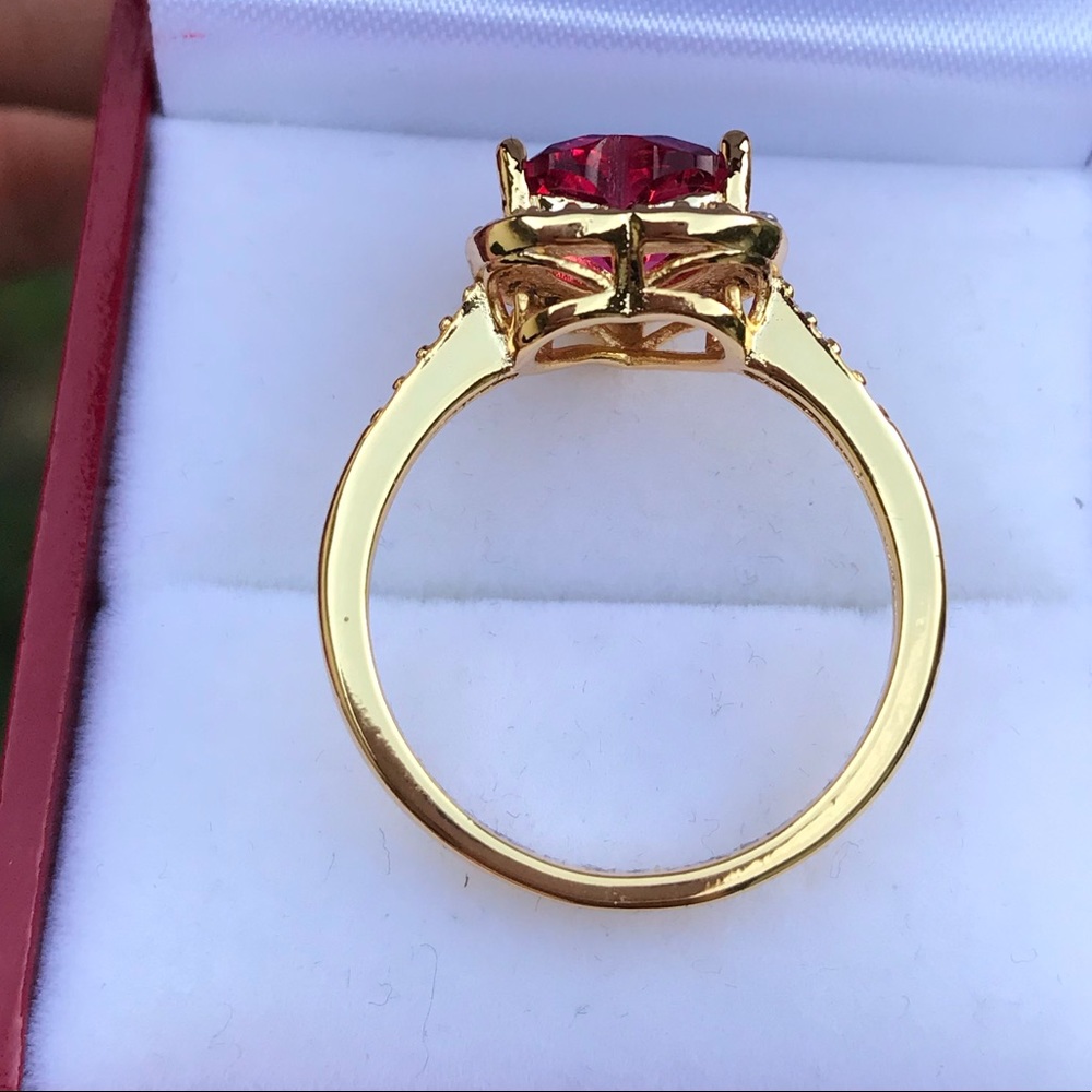 Ruby heart ring - Picture 4 of 7